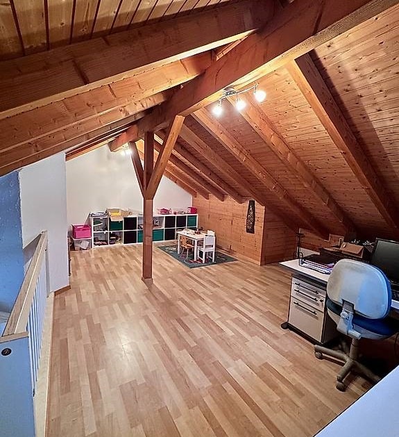 7504687814 Wunderschöne Dachwohnung mit Galerie in Kappel SO