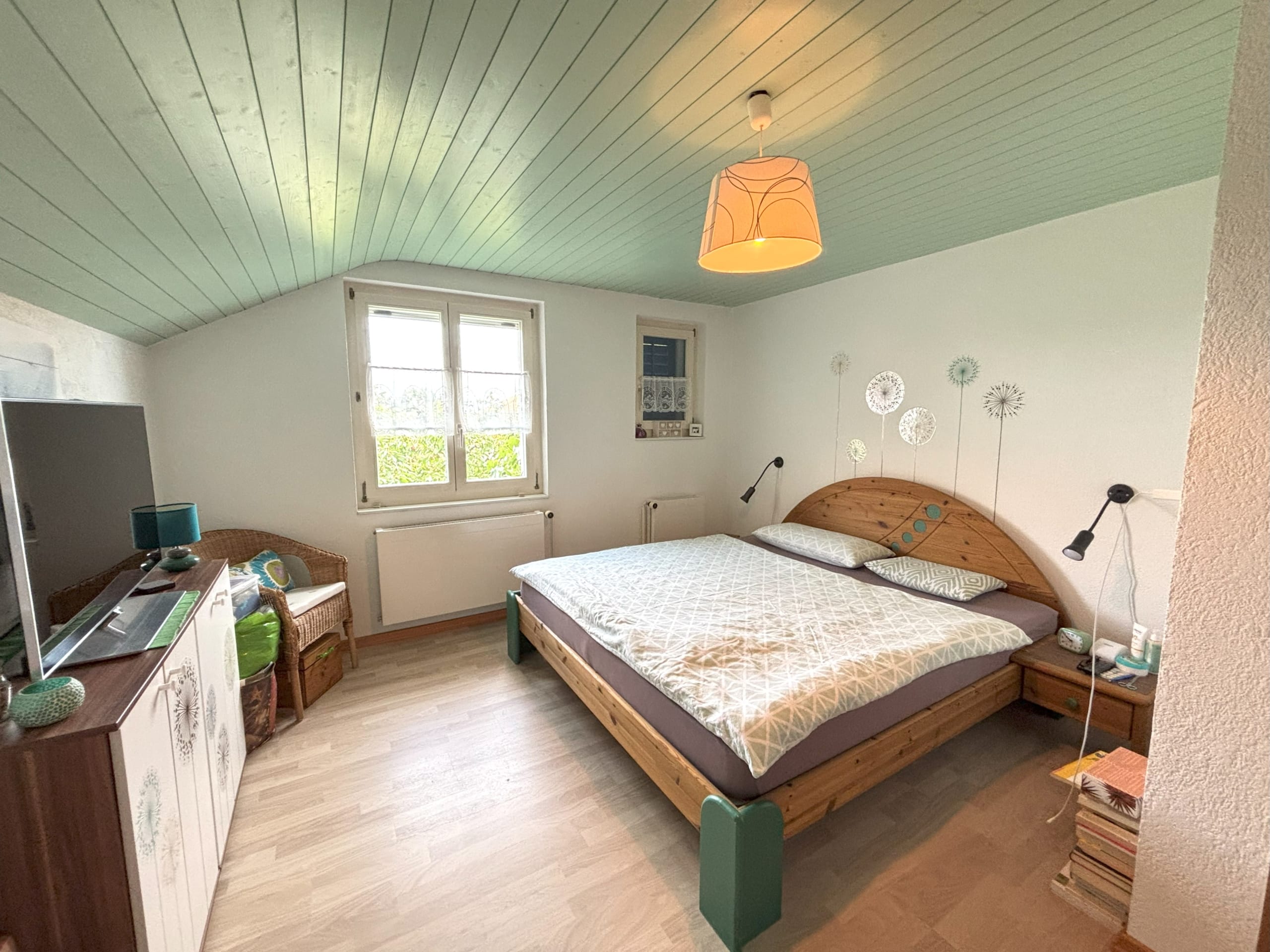Freistehendes 5.5-Zimmer-Einfamilienhaus mit grossem Garten und herrlicher Weitsicht