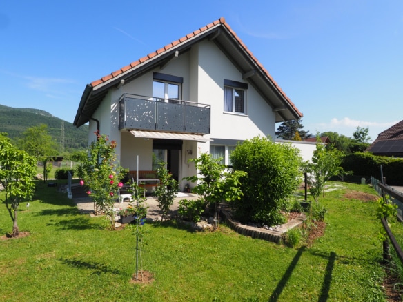 Charmantes 4.5-Zimmer Einfamilienhaus in Niederbuchsiten